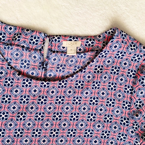 Banana Republic Pink & Blue Patterned Top - Picture 3 of 4